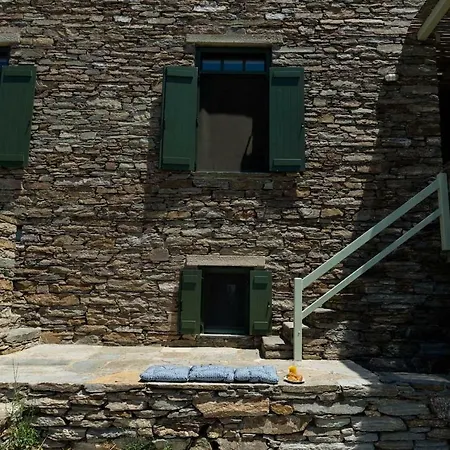 Traditional Cycladic Stone In Kea Kastriani