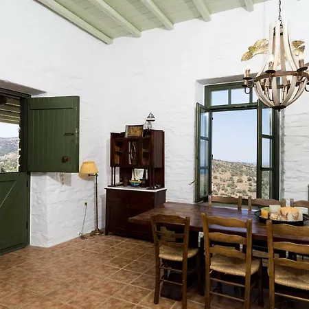 Traditional Cycladic Stone In Kea Ferienhaus Kastrianí